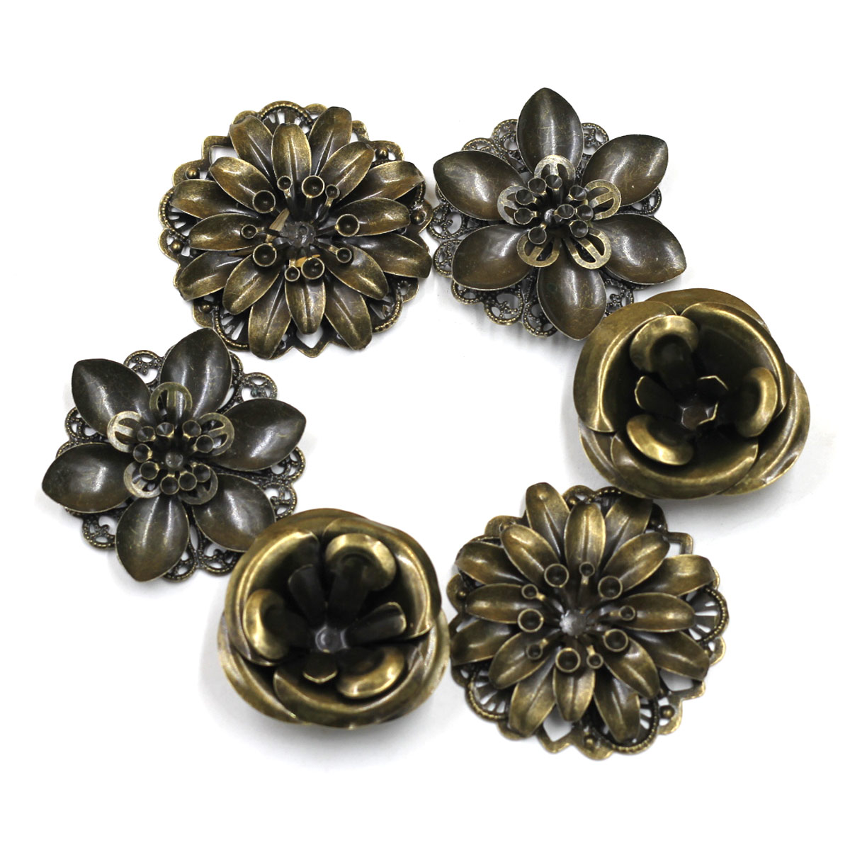 Embellish Craft - 6 stuks versieringen combinatie bloempatroon filigraan